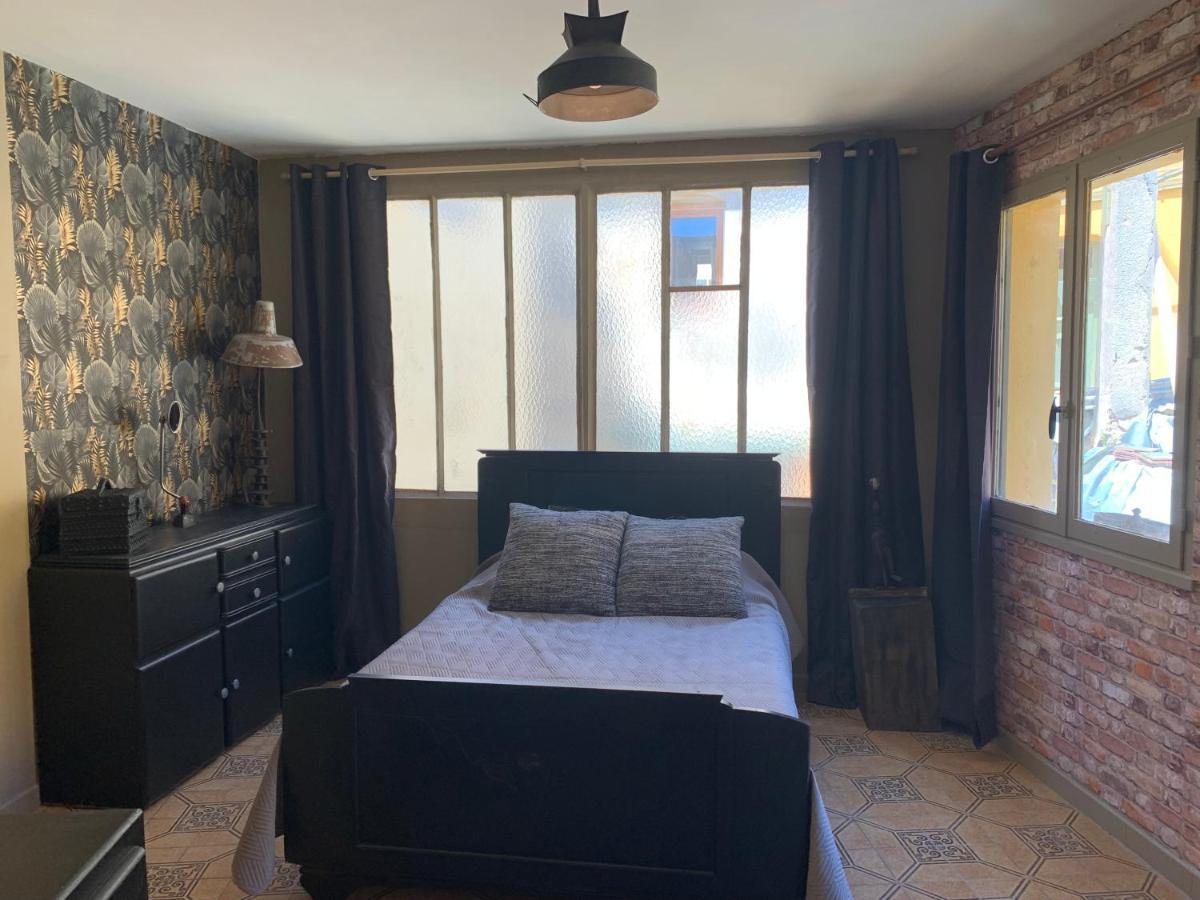 Le Nid Perche Bed & Breakfast Saint-Sauveur-en-Puisaye Exterior foto